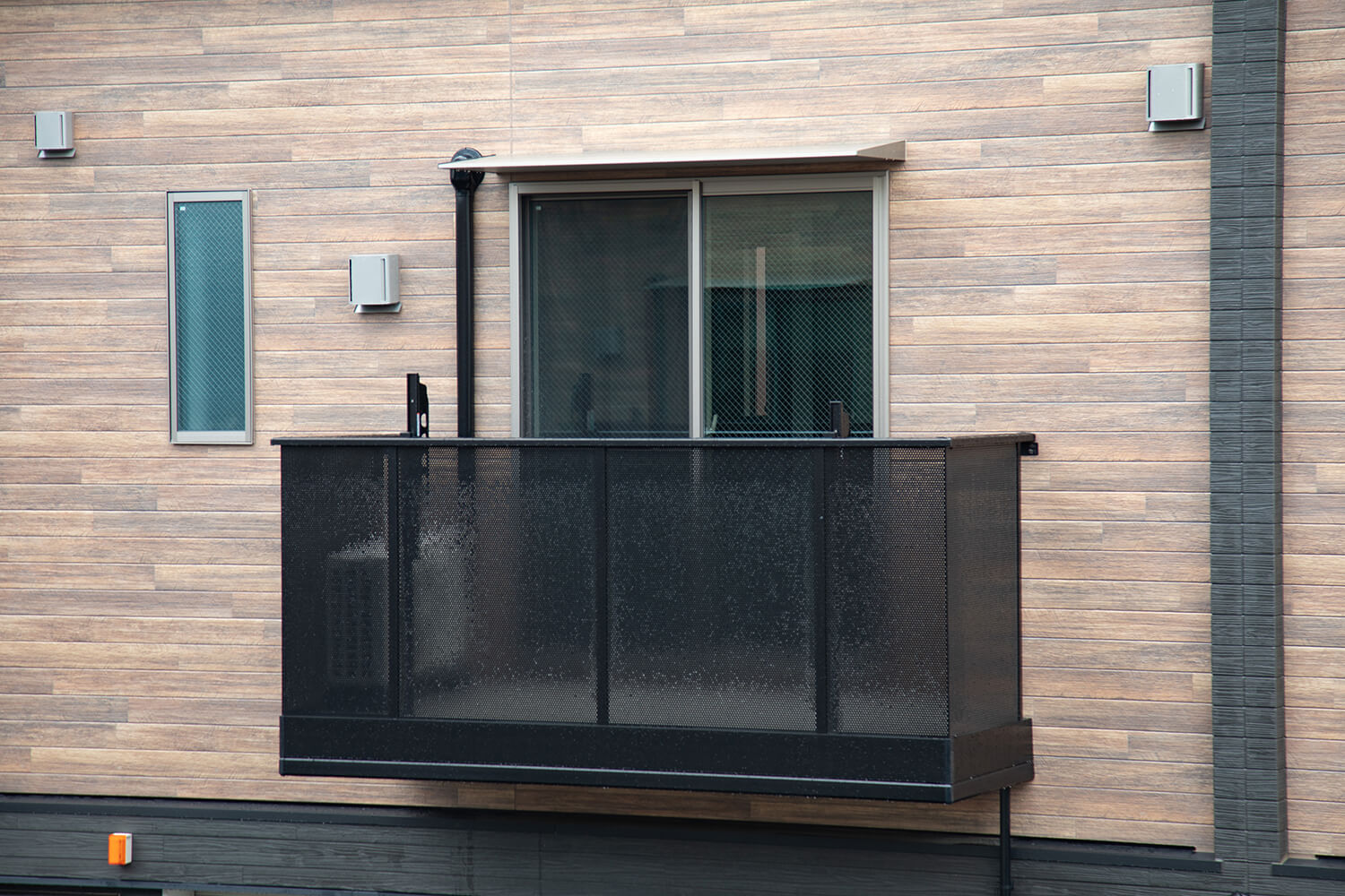 賃貸ガレージハウス|プレミアムガレージハウスの内部を特別公開!|バルコニー