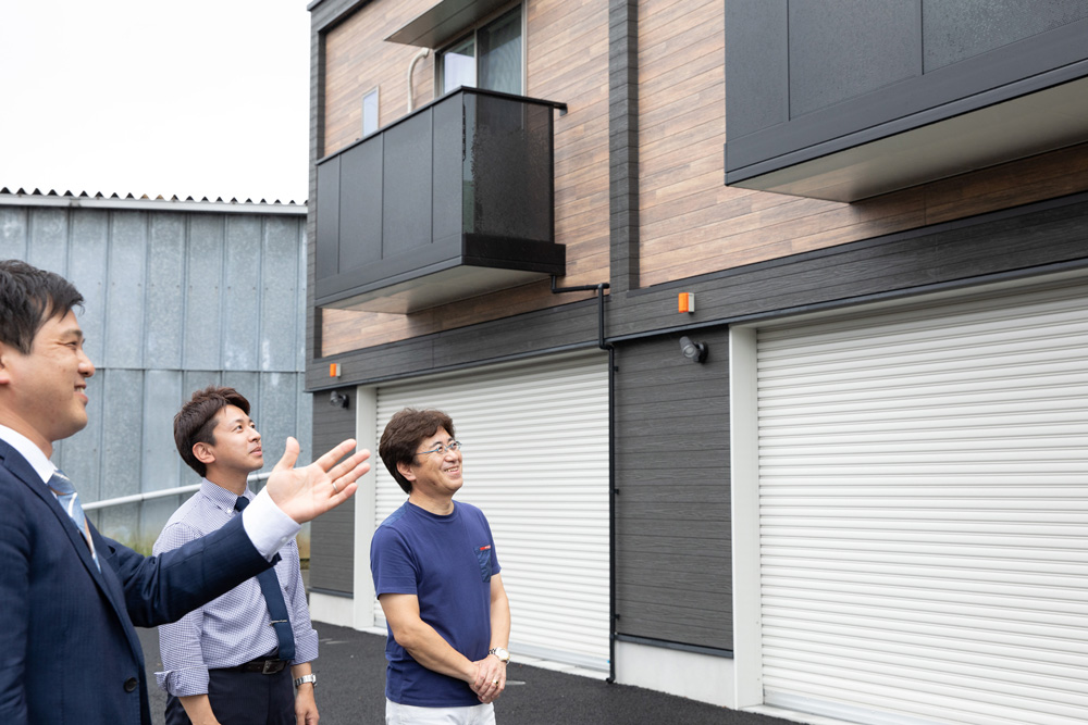 賃貸ガレージハウス|オーナーインタビュー|宮鍋正徳さま|モンツァ東大和外観2