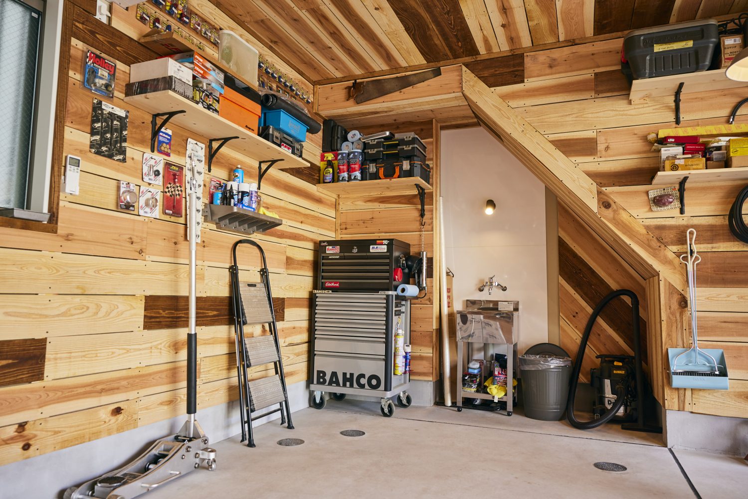 賃貸ガレージハウス|ガレージ_3